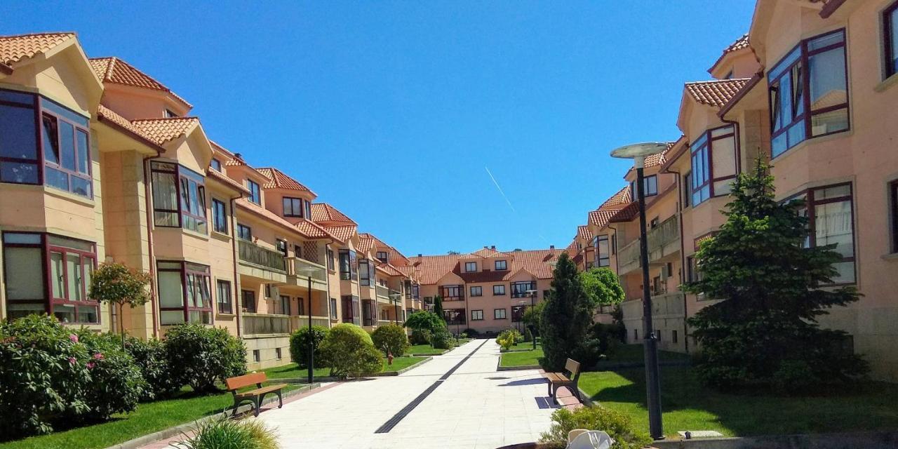 Апартаменты Rias Baixas En Ribeira Piso Centrico Con Parking Y Wifi Экстерьер фото