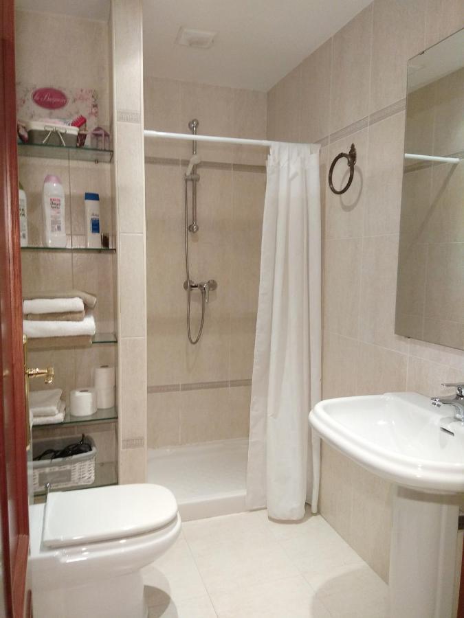 Апартаменты Rias Baixas En Ribeira Piso Centrico Con Parking Y Wifi Экстерьер фото